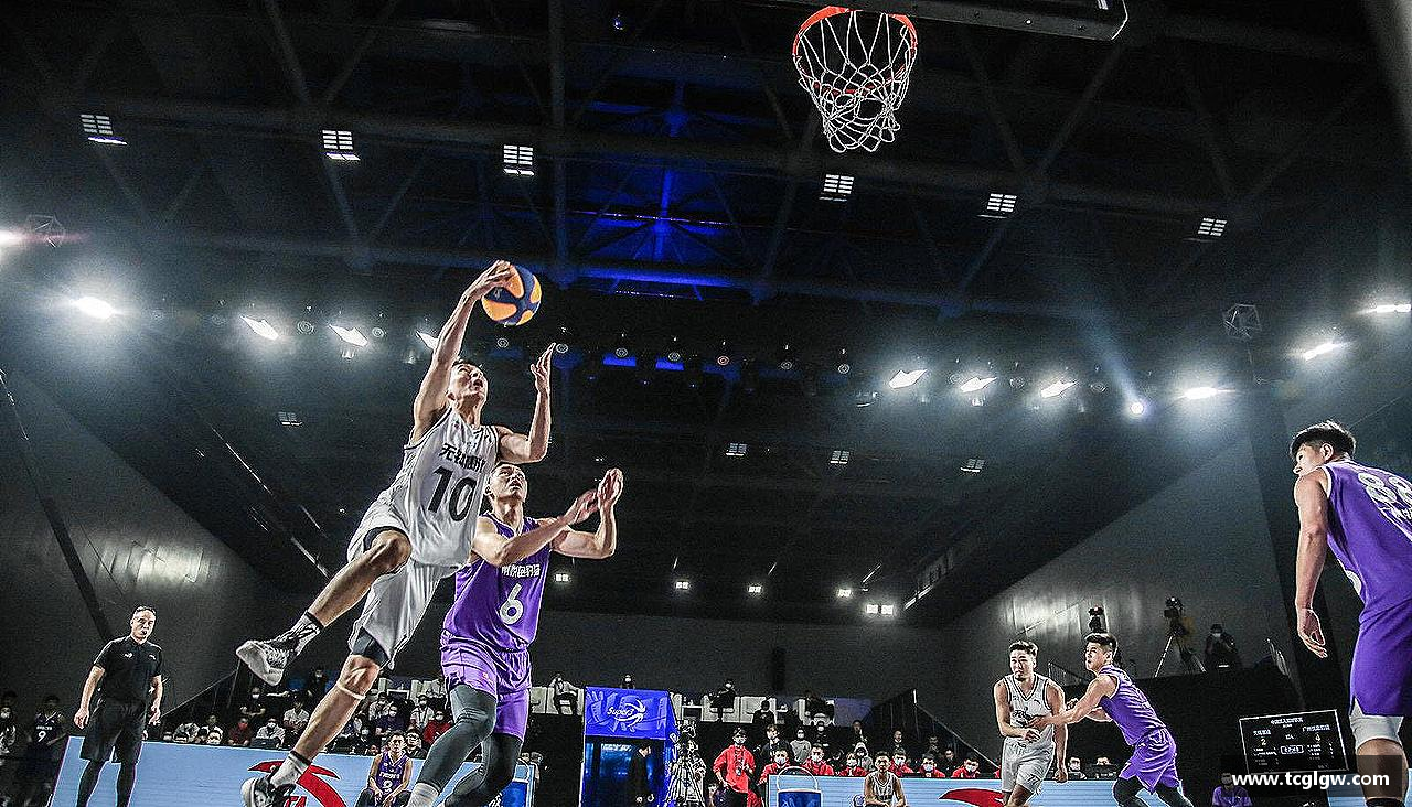 k1体育官网超越自我，荣耀青春